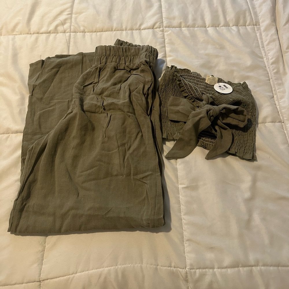 Every Day Chic Pants set